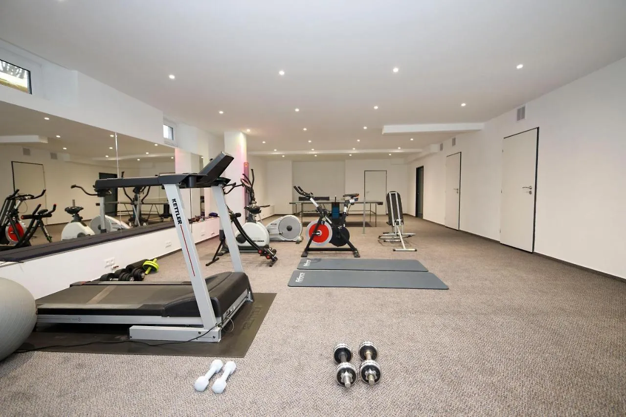 **** Hotel Parkhotel Carlsbad Inn Dalovice Tschechische Republik